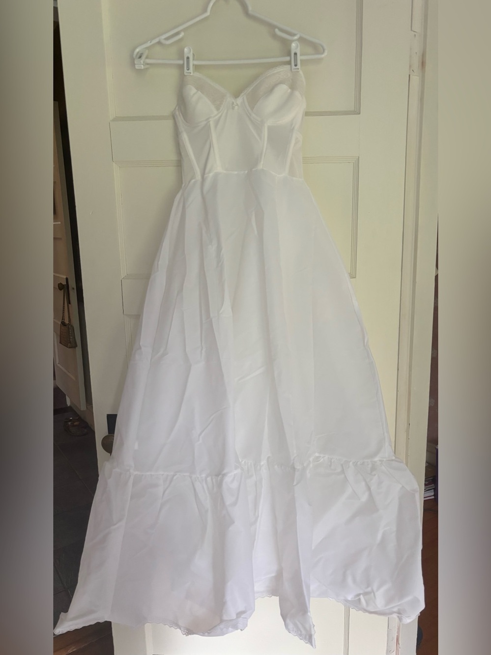 White strapless slip